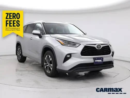 2021 Toyota Highlander XLE AWD photo