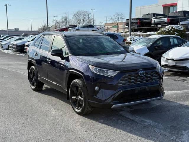2021 Toyota RAV4 Hybrid XSE AWD photo