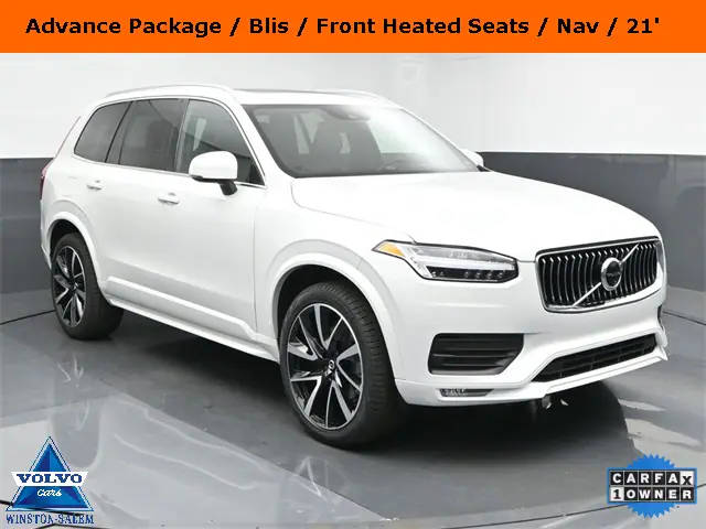 2022 Volvo XC90 Momentum AWD photo