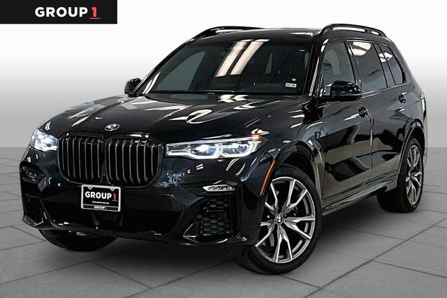 2022 BMW X7 M50i AWD photo