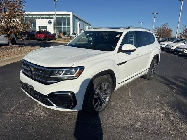 2022 Volkswagen Atlas 3.6L V6 SEL Premium R-Line AWD photo