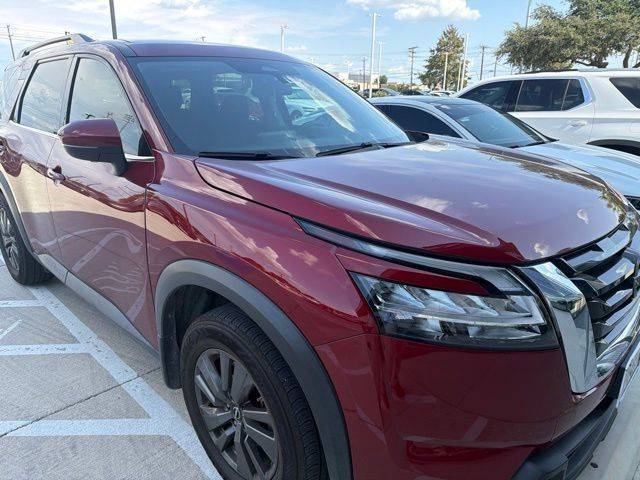 2022 Nissan Pathfinder SV FWD photo