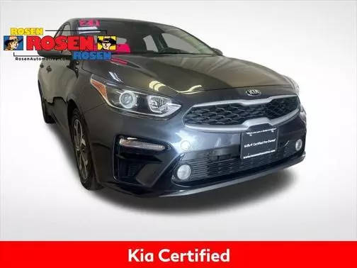 2021 Kia Forte LXS FWD photo