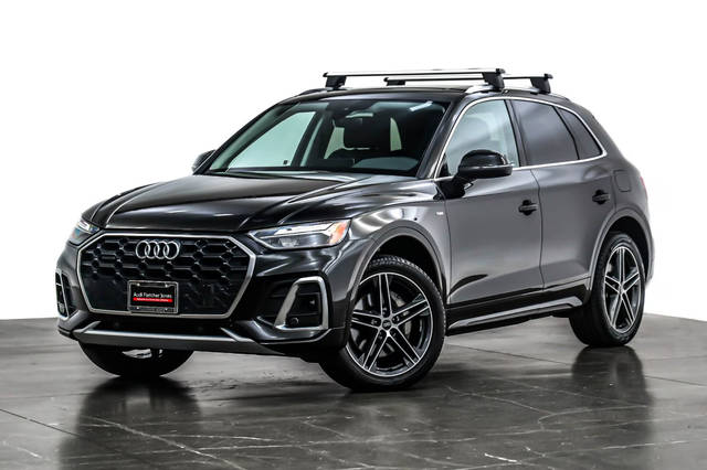 2022 Audi Q5 S line Premium AWD photo