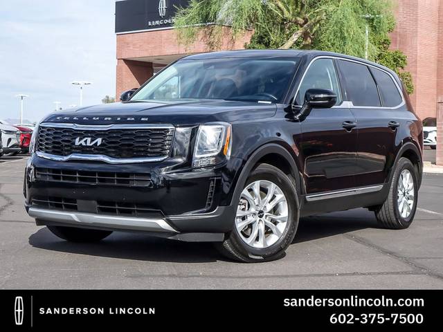 2022 Kia Telluride LX FWD photo