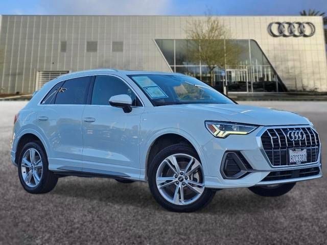 2022 Audi Q3 S line Premium Plus AWD photo