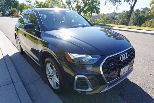 2022 Audi Q5 S line Premium AWD photo