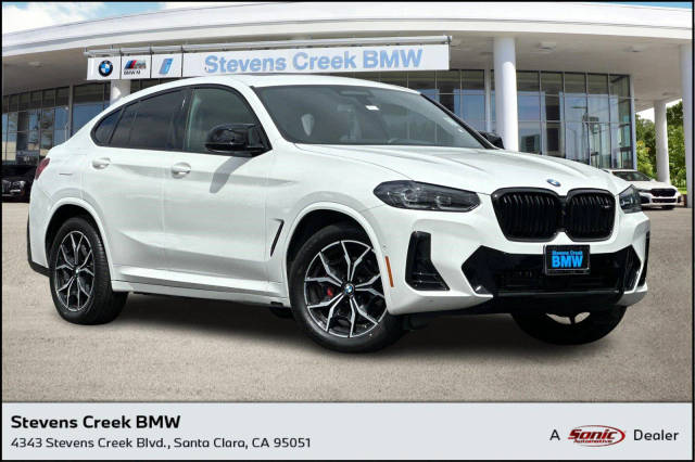 2022 BMW X4 M40i AWD photo