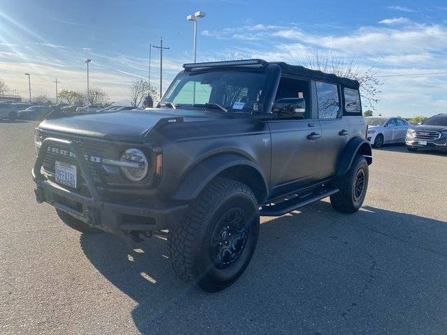 2021 Ford Bronco 4 Door First Edition 4WD photo