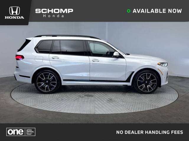 2022 BMW X7 xDrive40i AWD photo