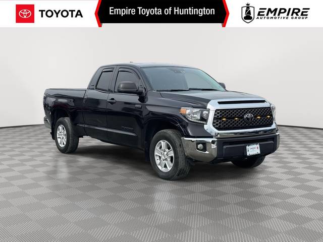 2021 Toyota Tundra SR5 4WD photo