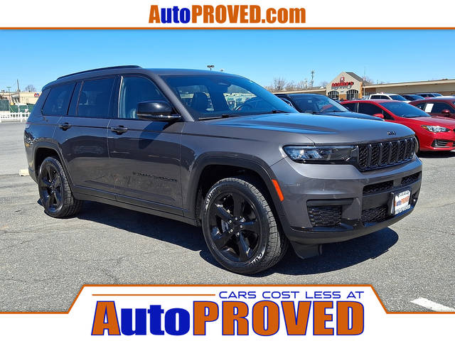 2021 Jeep Grand Cherokee L Altitude 4WD photo