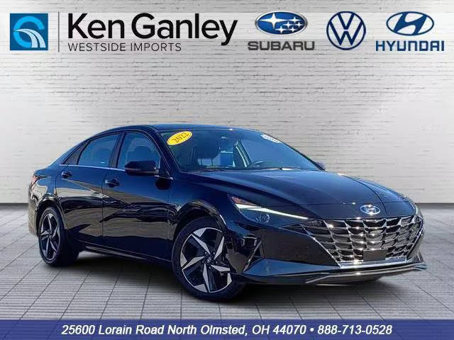 2022 Hyundai Elantra SEL FWD photo