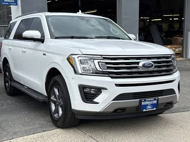 2021 Ford Expedition XLT 4WD photo