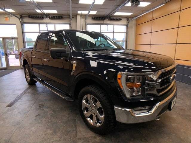 2021 Ford F-150 XLT 4WD photo