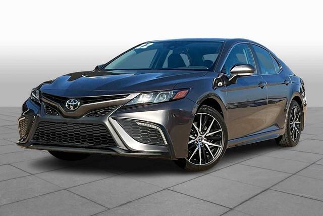 2022 Toyota Camry SE FWD photo