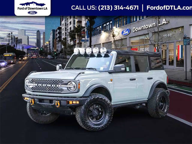 2021 Ford Bronco 4 Door Badlands 4WD photo