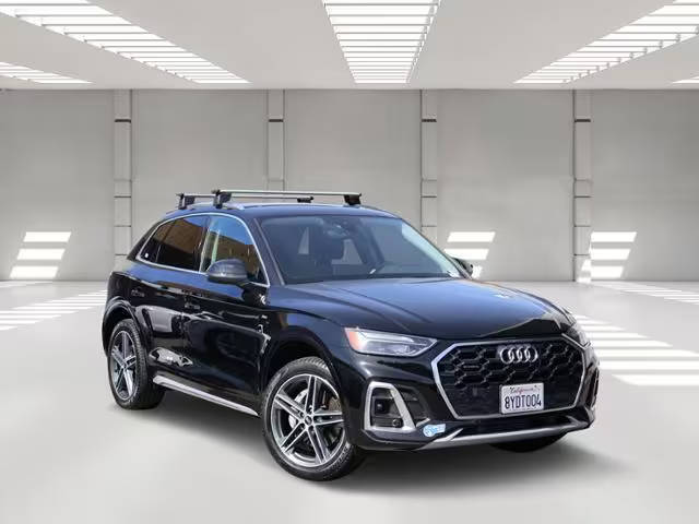 2022 Audi Q5 S line Premium AWD photo