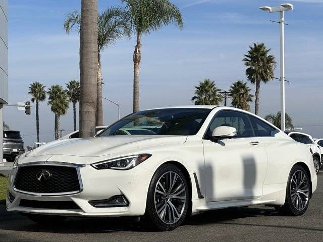 2022 Infiniti Q60 LUXE RWD photo