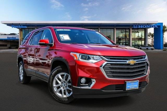 2021 Chevrolet Traverse LT Cloth FWD photo