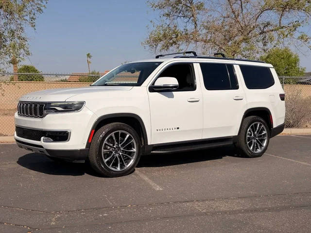 2022 Jeep Wagoneer Series II RWD photo