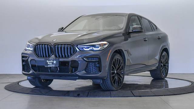 2022 BMW X6 M50i AWD photo