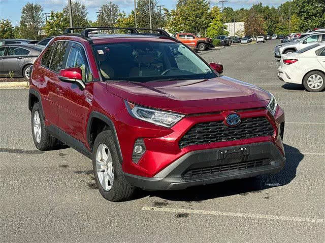 2021 Toyota RAV4 Hybrid XLE AWD photo