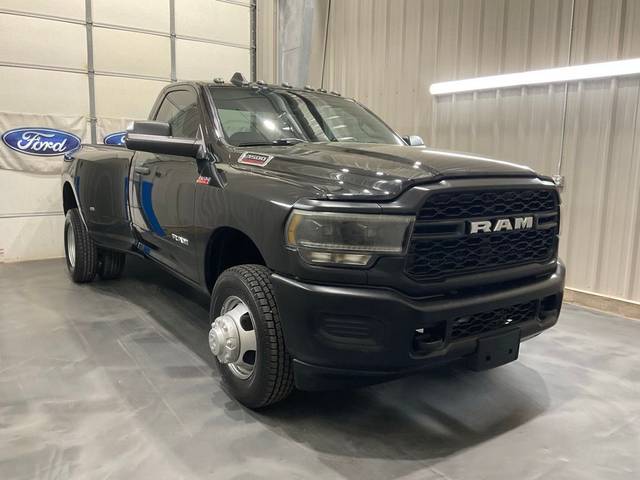 2022 Ram 3500 Tradesman 4WD photo