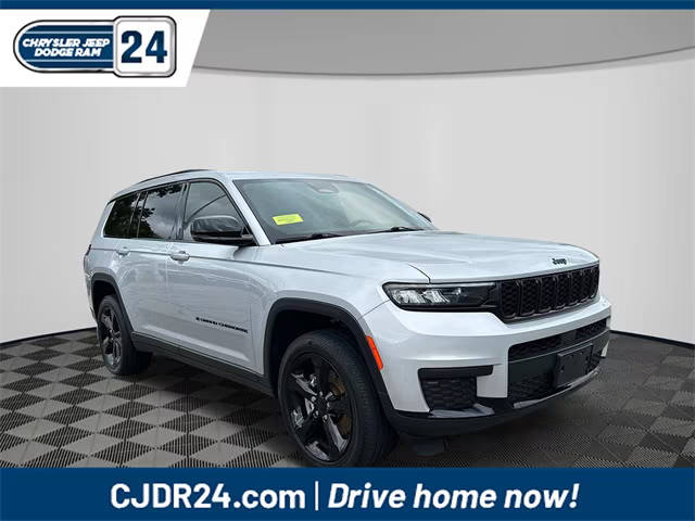 2021 Jeep Grand Cherokee L Altitude 4WD photo