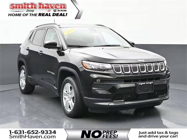 2022 Jeep Compass Latitude 4WD photo