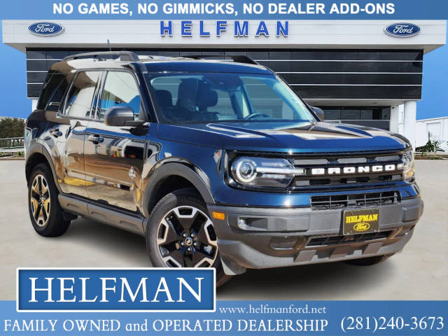 2021 Ford Bronco Sport Outer Banks 4WD photo