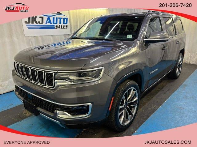 2022 Jeep Wagoneer Series III 4WD photo