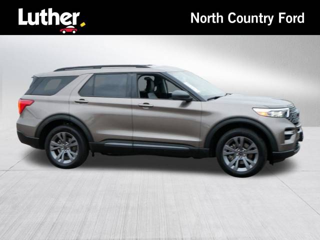 2021 Ford Explorer XLT 4WD photo