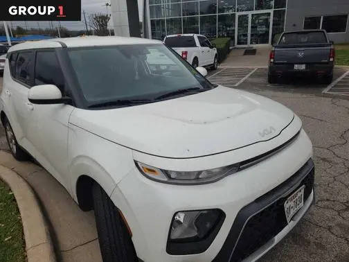 2022 Kia Soul LX FWD photo