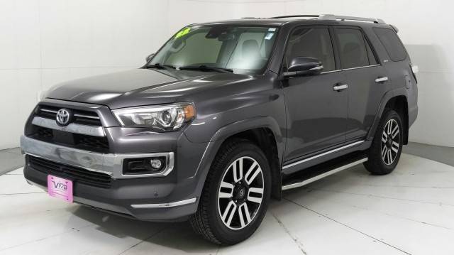 2022 Toyota 4Runner Limited 4WD photo