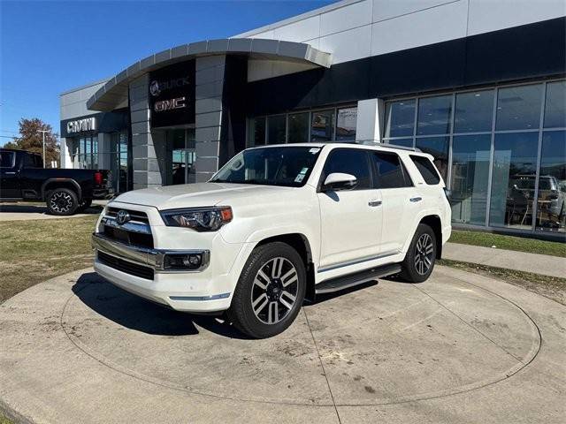 2022 Toyota 4Runner Limited RWD photo