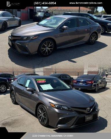 2022 Toyota Camry SE FWD photo