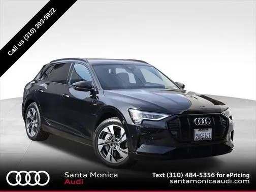 2022 Audi e-tron Premium AWD photo