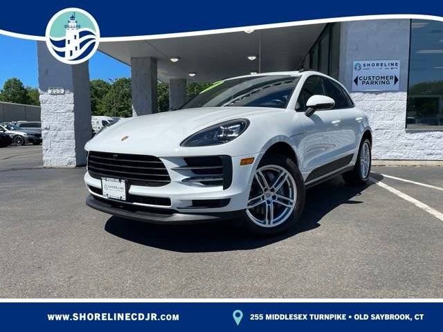 2021 Porsche Macan AWD photo