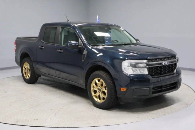 2022 Ford Maverick XLT AWD photo
