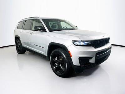 2021 Jeep Grand Cherokee L Altitude 4WD photo