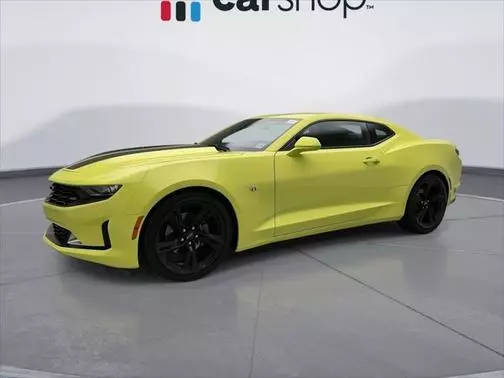 2021 Chevrolet Camaro 1LT RWD photo