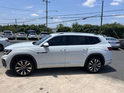 2022 Volkswagen Atlas 3.6L V6 SEL Premium R-Line AWD photo