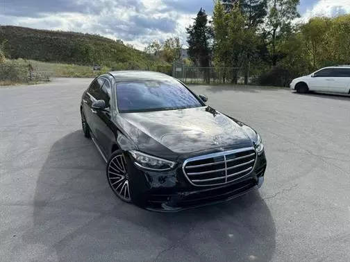 2022 Mercedes-Benz S-Class S 580 AWD photo