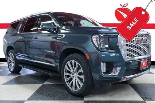 2021 GMC Yukon XL SLT 4WD photo