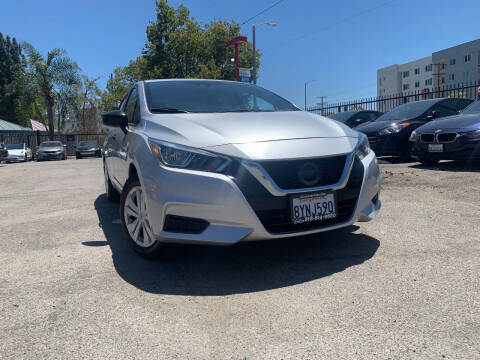 2021 Nissan Versa S FWD photo