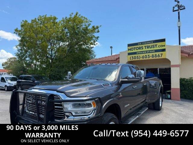 2022 Ram 3500 Laramie 4WD photo