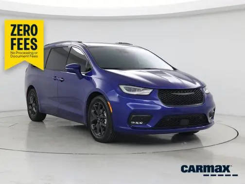 2021 Chrysler Pacifica Minivan Touring L FWD photo