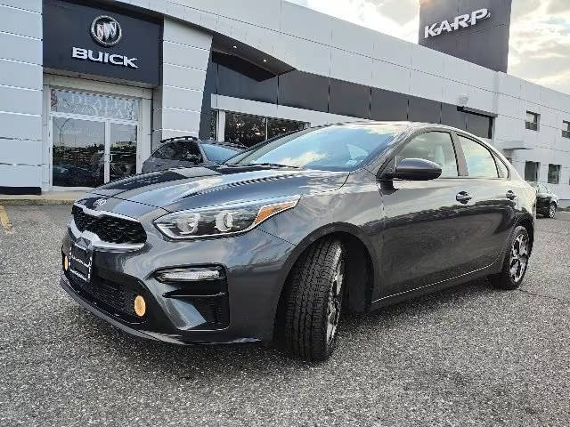 2021 Kia Forte LXS FWD photo