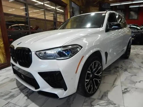 2022 BMW X5 M  AWD photo